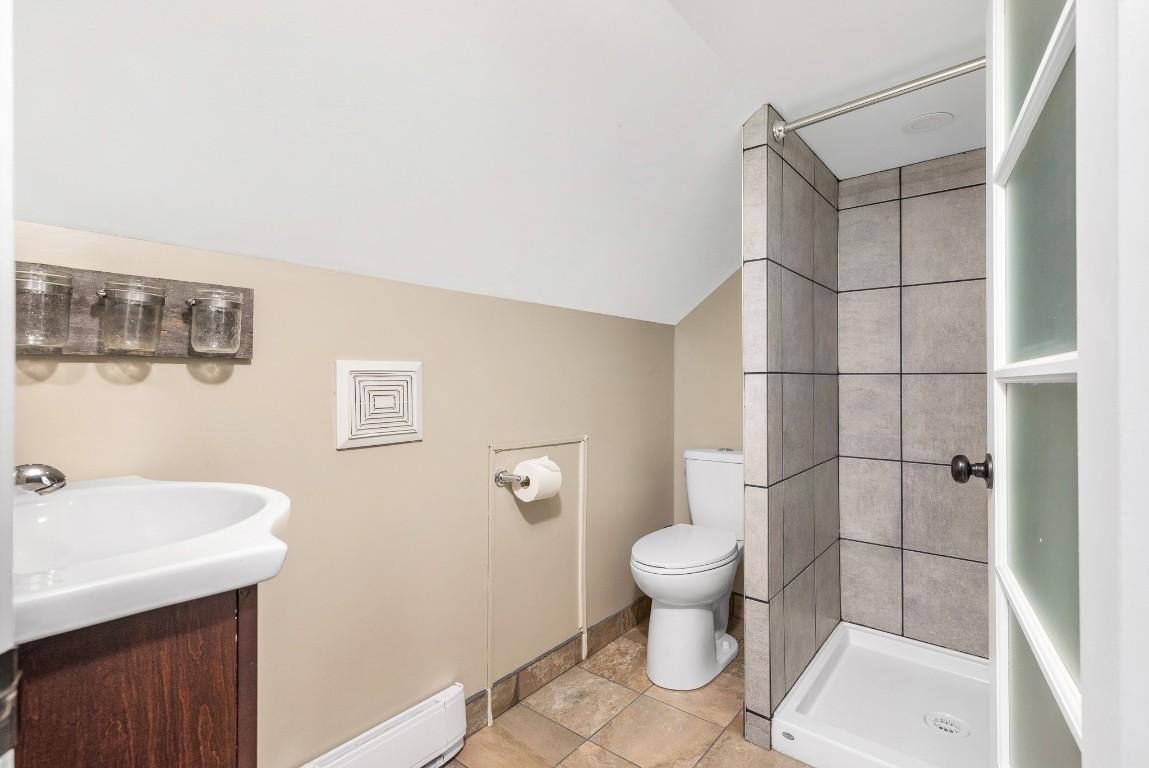 









4204


30th

Street,
Vernon,




BC
V1T 5G3

