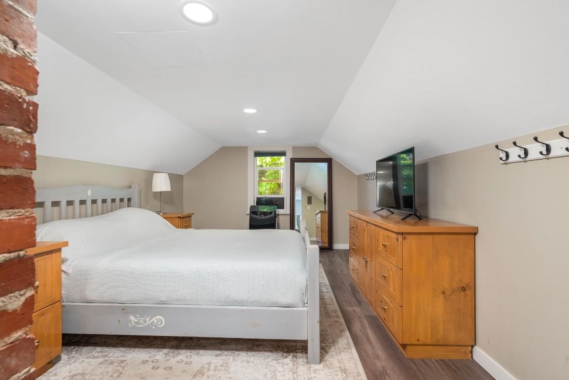 









4204


30th

Street,
Vernon,




BC
V1T 5G3

