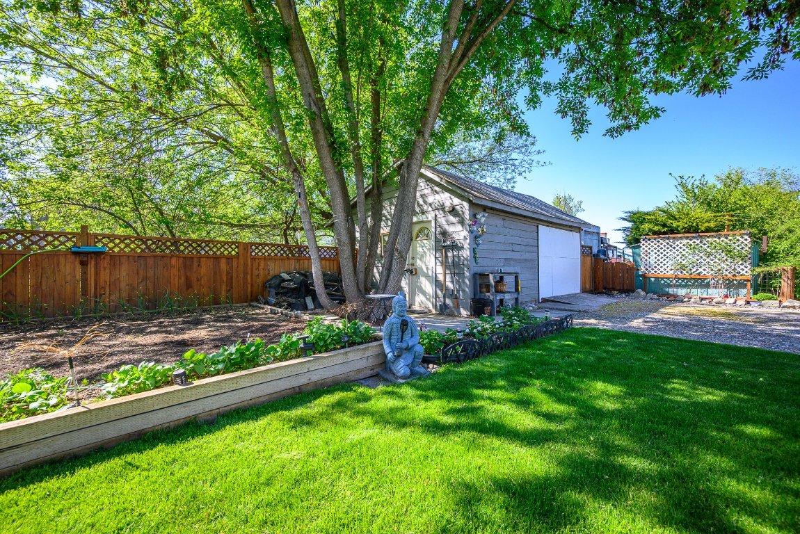 









4204


30th

Street,
Vernon,




BC
V1T 5G3

