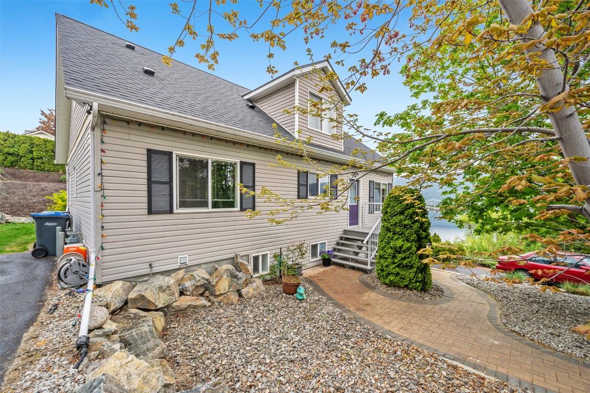 









11305


Walters

Road,
Summerland,




BC
V0H 1Z4

