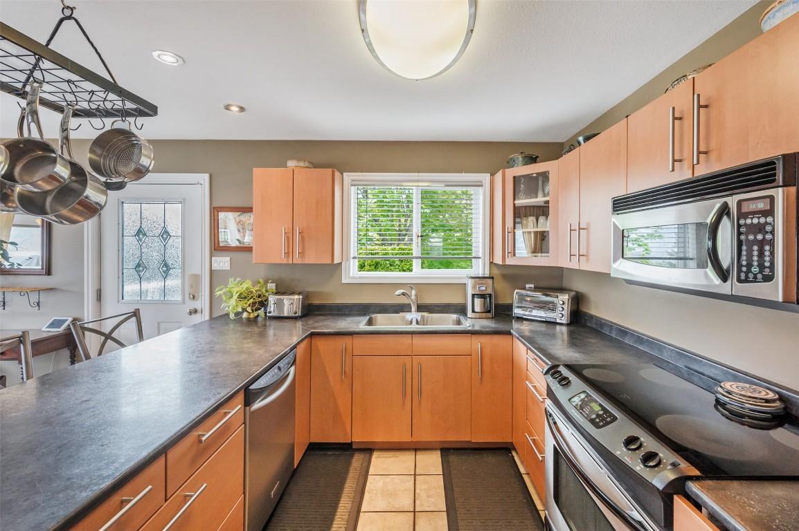 









11305


Walters

Road,
Summerland,




BC
V0H 1Z4

