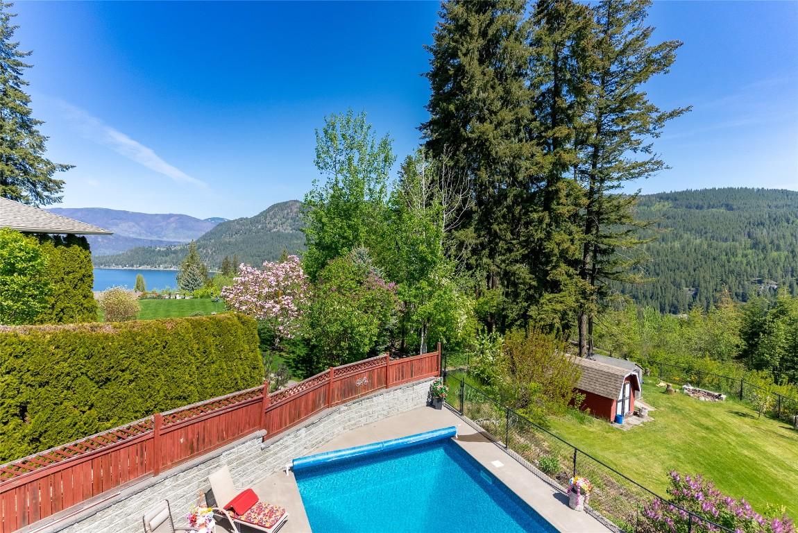 









2617


Golf Course

Drive,
Blind Bay,




BC
V0E 1H2

