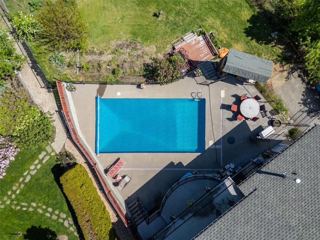 









2617


Golf Course

Drive,
Blind Bay,




BC
V0E 1H2

