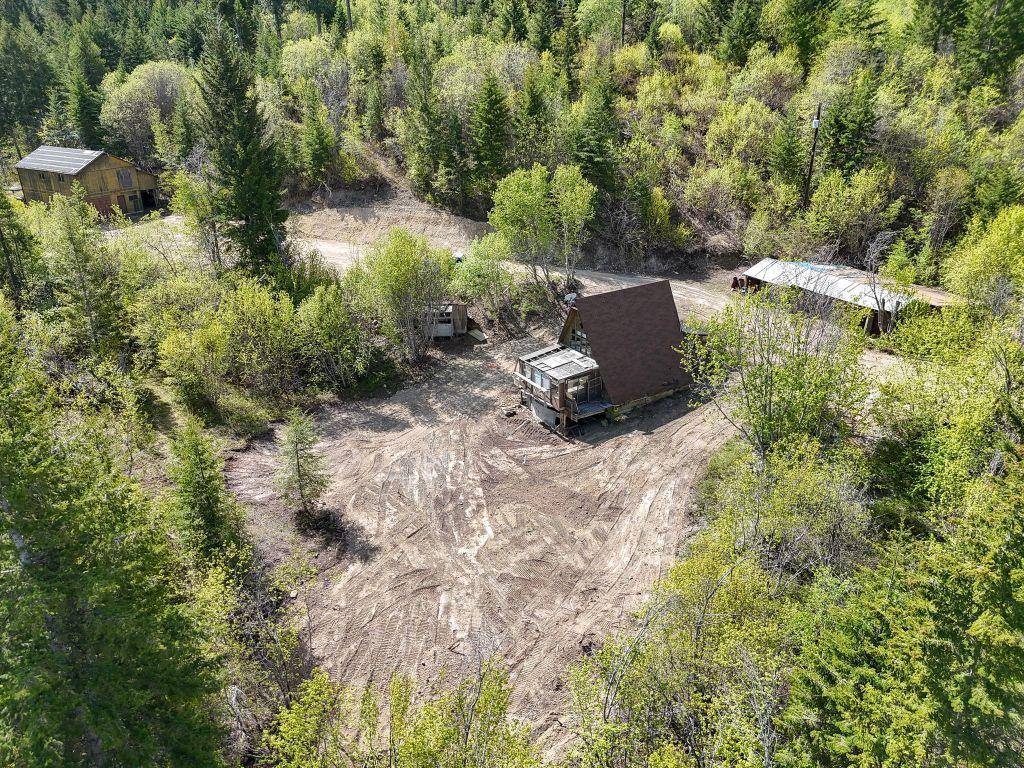 









3573


McKellar

Road,
West Kelowna,







BC
V4T 1W1

