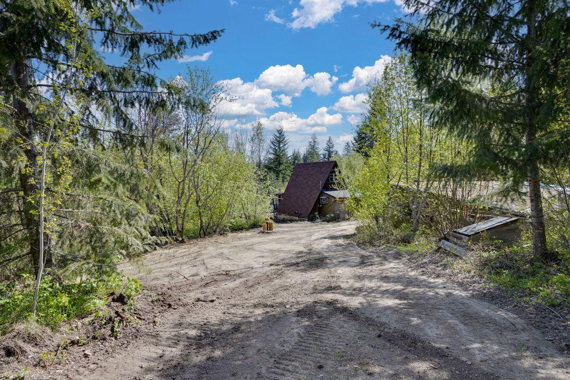 









3573


McKellar

Road,
West Kelowna,







BC
V4T 1W1

