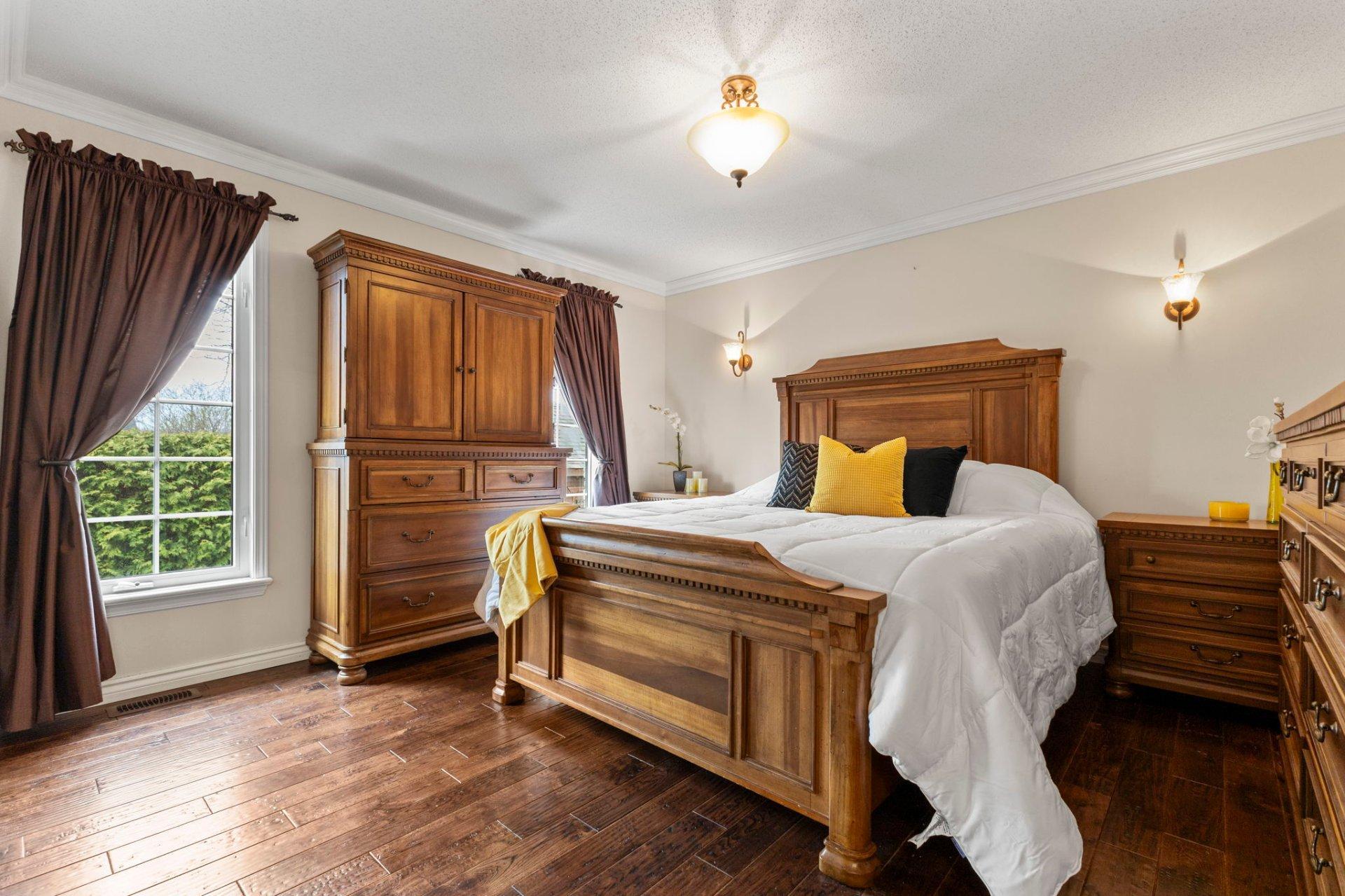









8


Rue Jobin

,
Gatineau (Gatineau),




QC
J8V3T1

