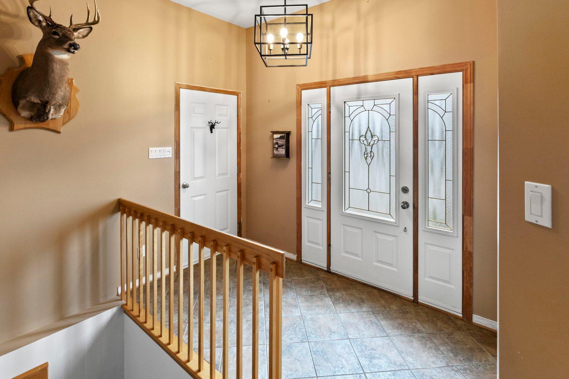 









8


Rue Jobin

,
Gatineau (Gatineau),




QC
J8V3T1


