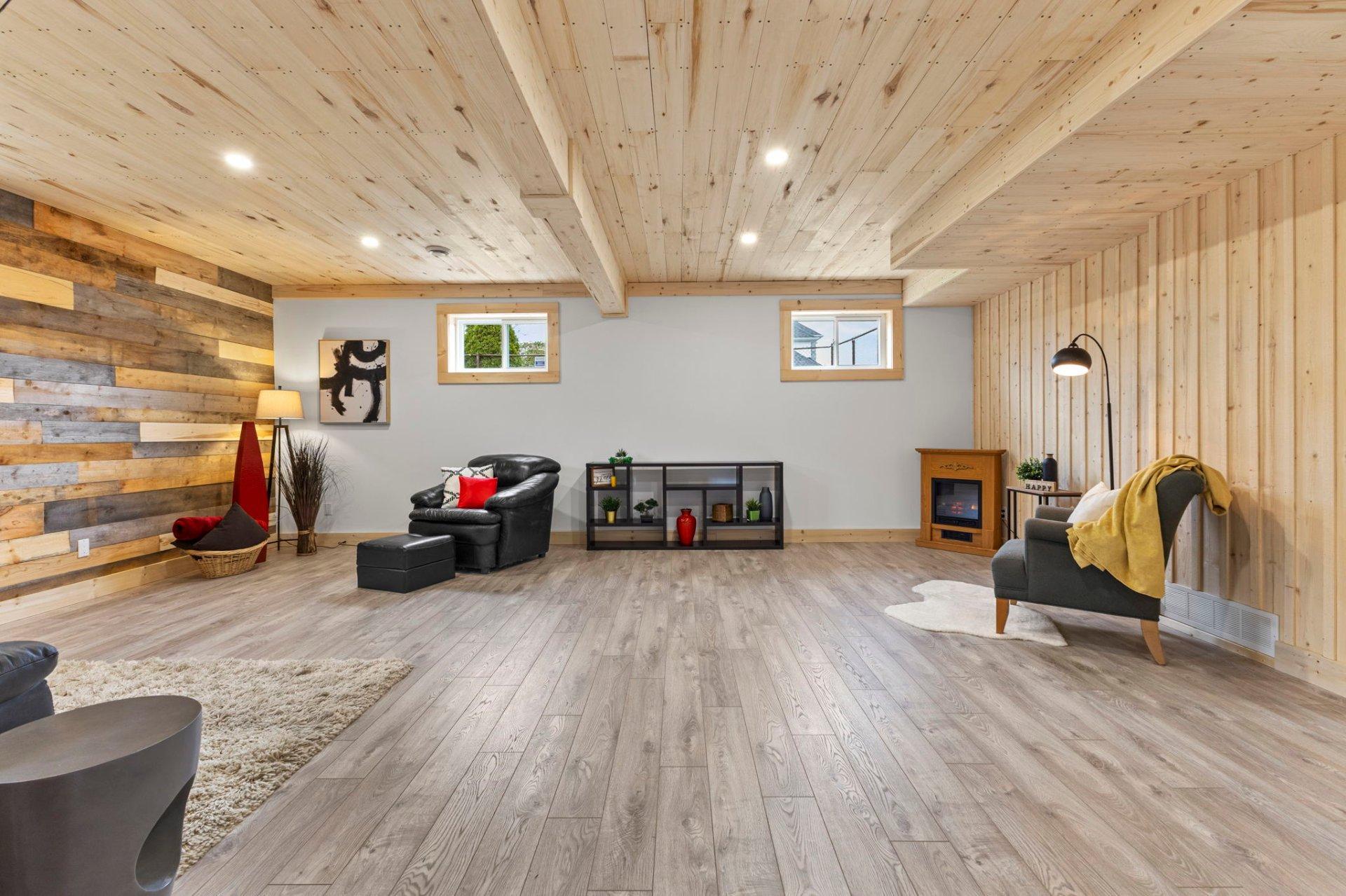 









8


Rue Jobin

,
Gatineau (Gatineau),




QC
J8V3T1

