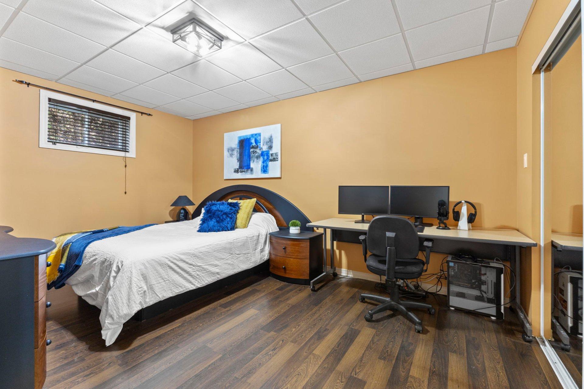









8


Rue Jobin

,
Gatineau (Gatineau),




QC
J8V3T1

