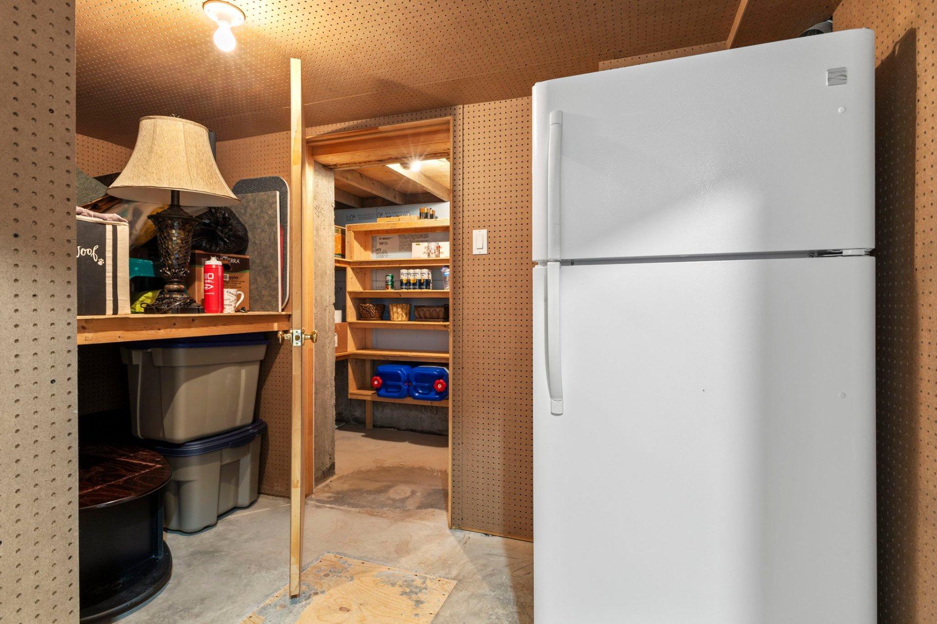 









8


Rue Jobin

,
Gatineau (Gatineau),




QC
J8V3T1

