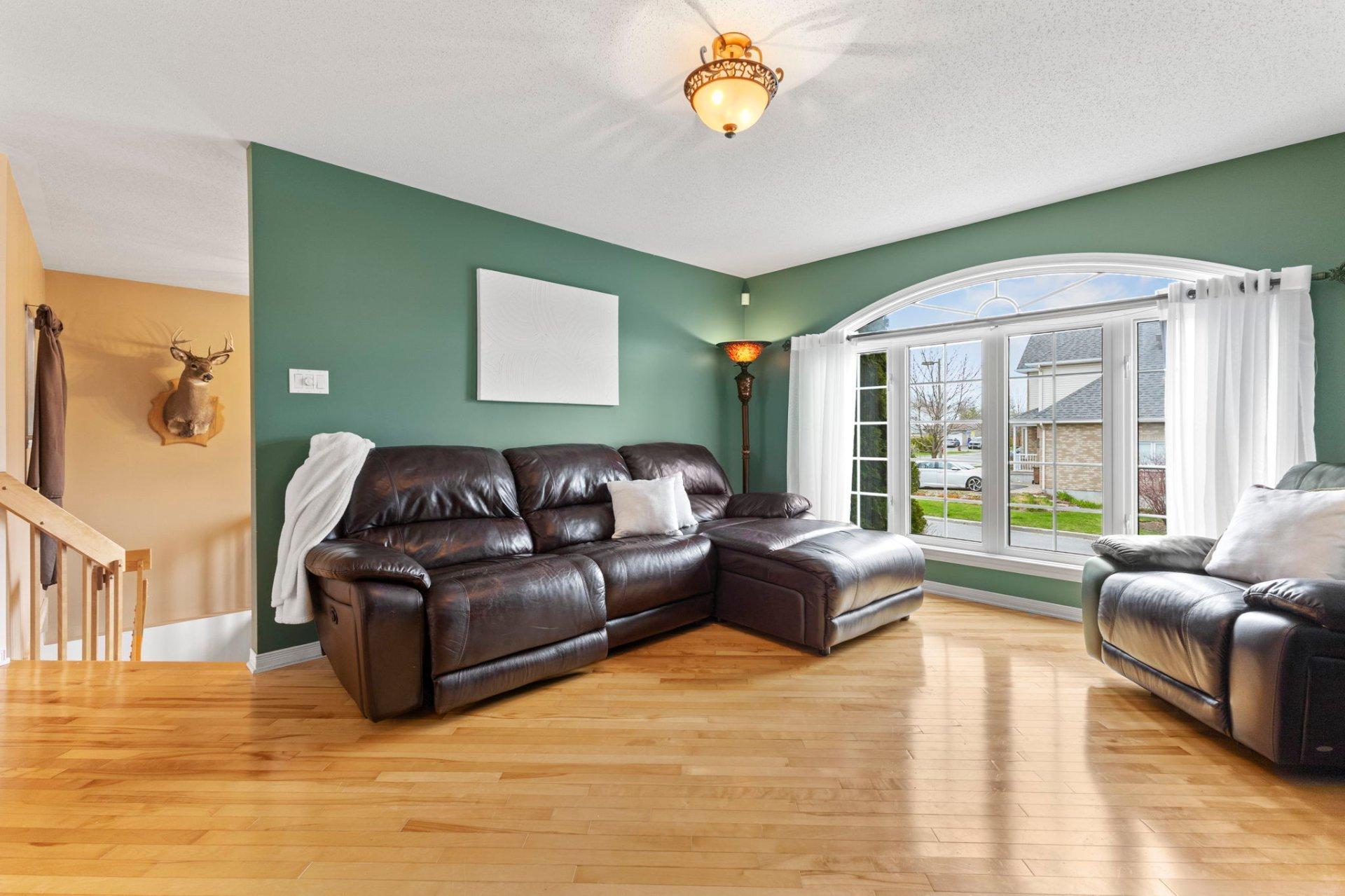 









8


Rue Jobin

,
Gatineau (Gatineau),




QC
J8V3T1

