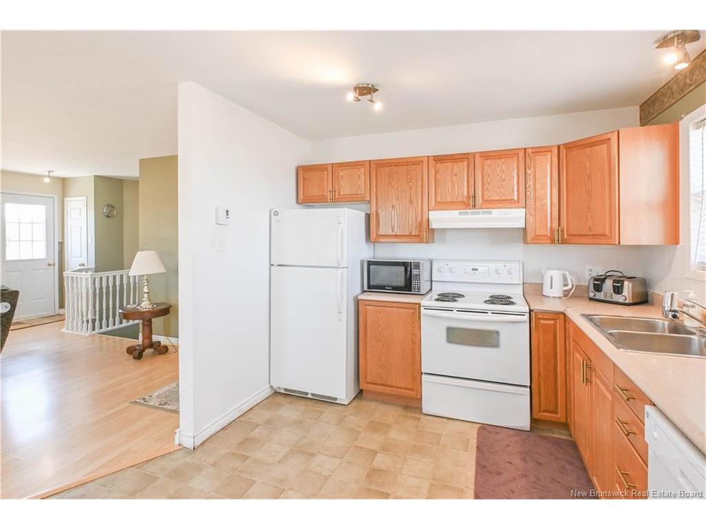 









359


rue de l'le

ST,
Caraquet,




NB
E1W 1B5

