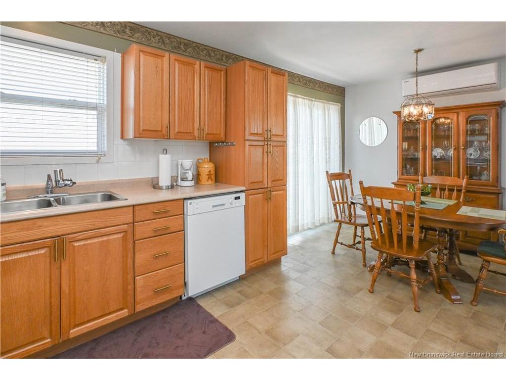 









359


rue de l'le

ST,
Caraquet,




NB
E1W 1B5

