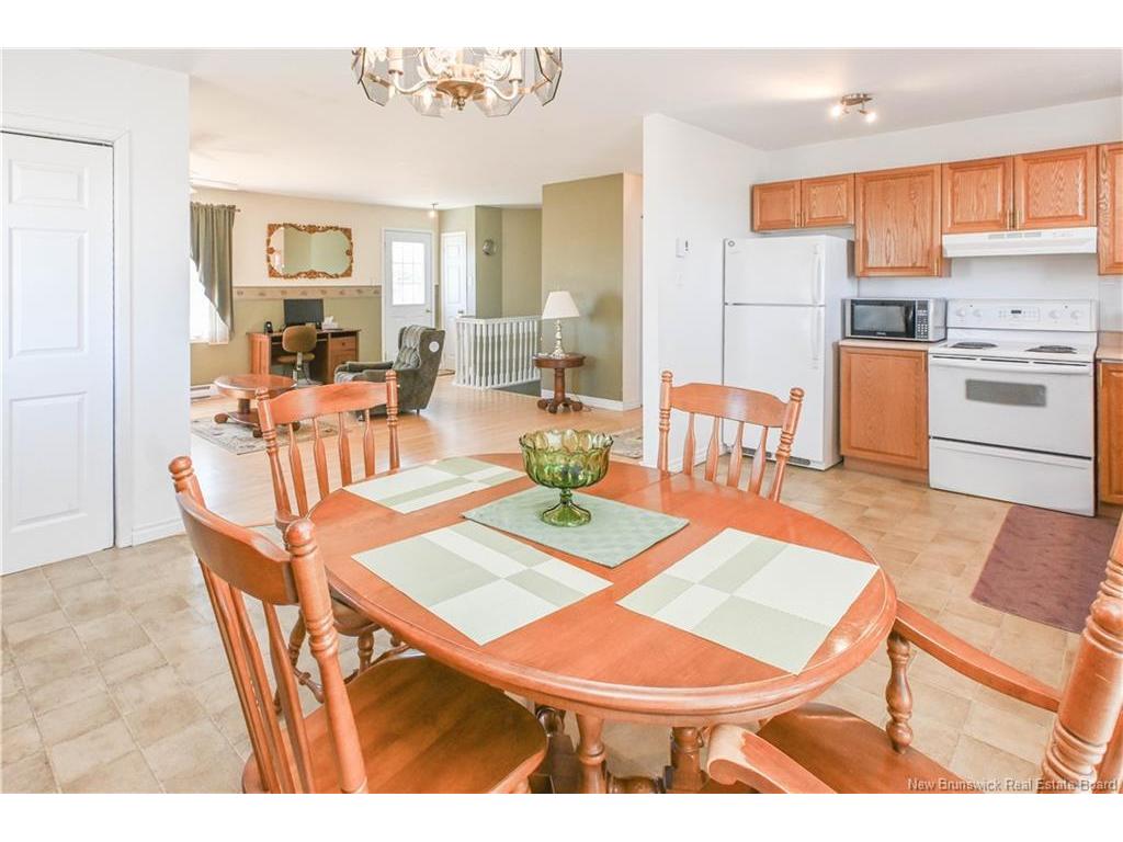 









359


rue de l'le

ST,
Caraquet,




NB
E1W 1B5


