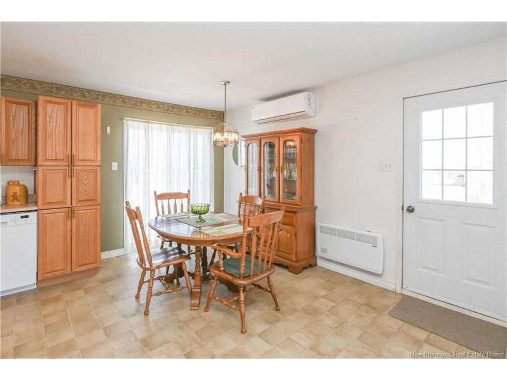 









359


rue de l'le

ST,
Caraquet,




NB
E1W 1B5

