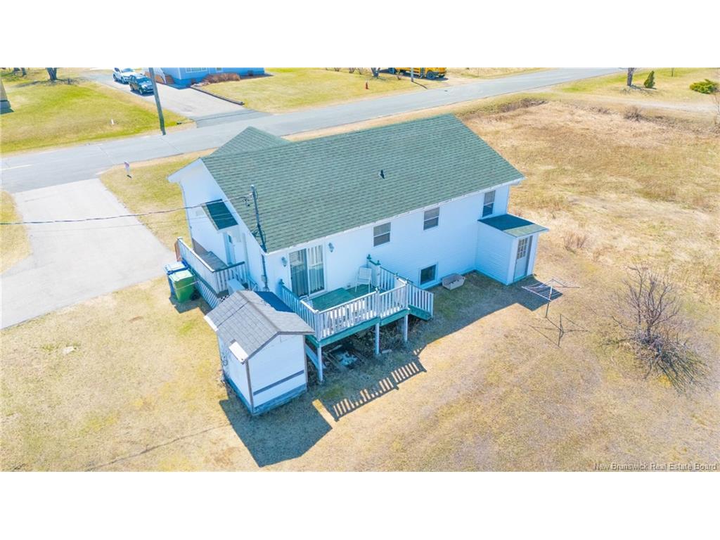









359


rue de l'le

ST,
Caraquet,




NB
E1W 1B5

