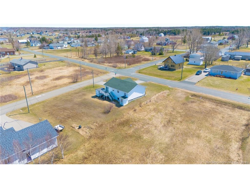 









359


rue de l'le

ST,
Caraquet,




NB
E1W 1B5

