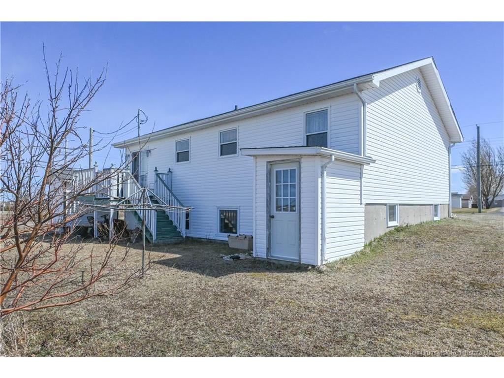 









359


rue de l'le

ST,
Caraquet,




NB
E1W 1B5

