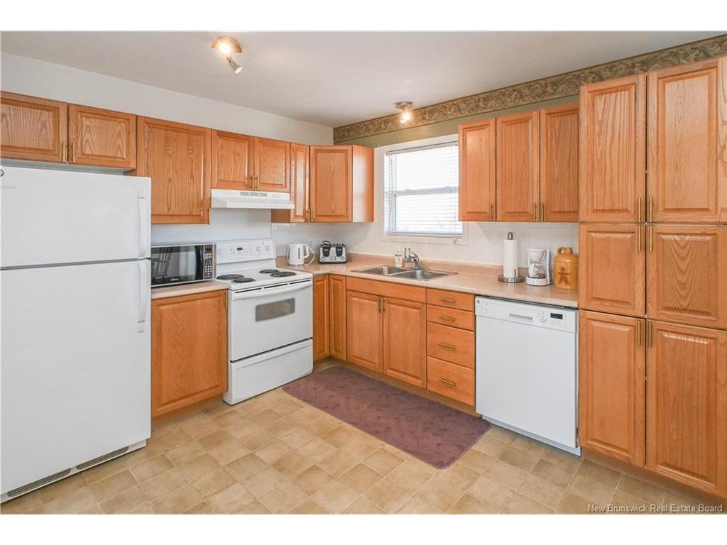 









359


rue de l'le

ST,
Caraquet,




NB
E1W 1B5

