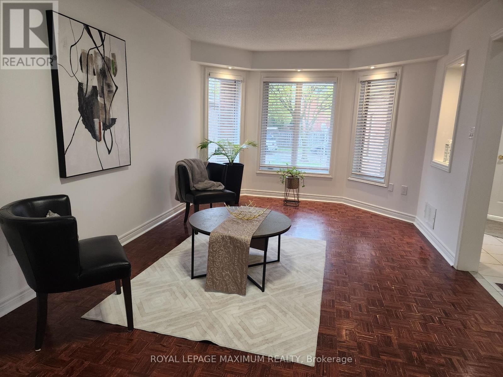 












141 PANORAMA CRESCENT

,
Vaughan,




Ontario
L4H1J9

