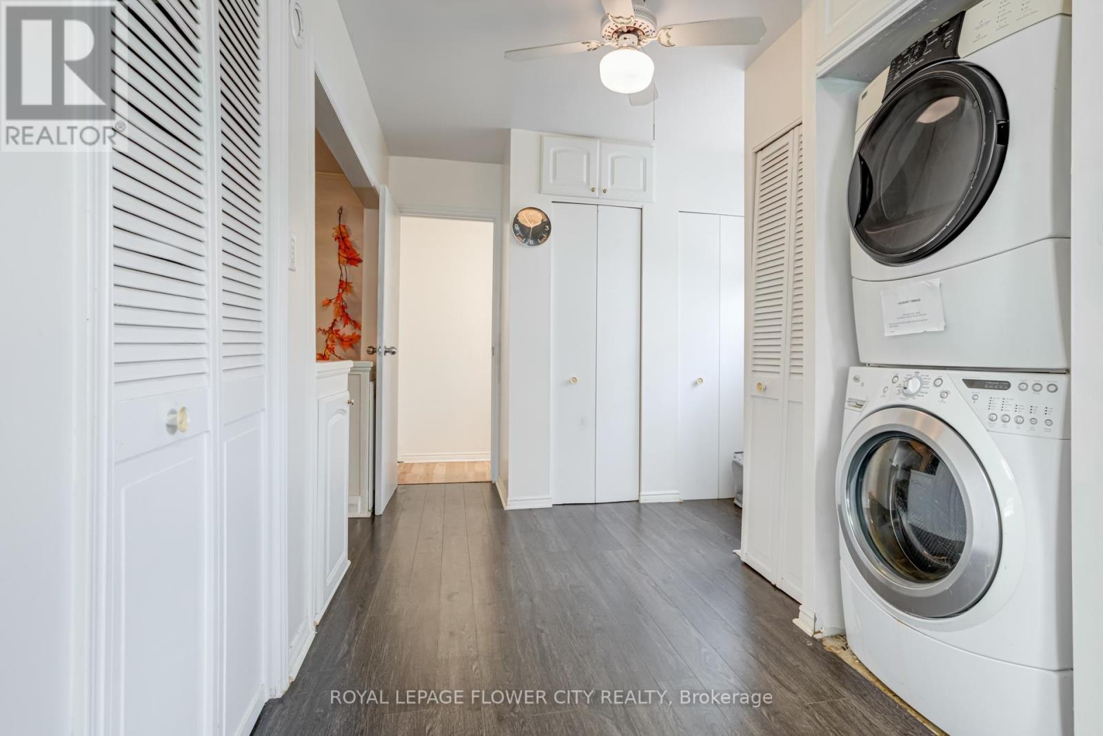 












800 ROXBOROUGH AVENUE

,
Hamilton,




Ontario
L8H1T2

