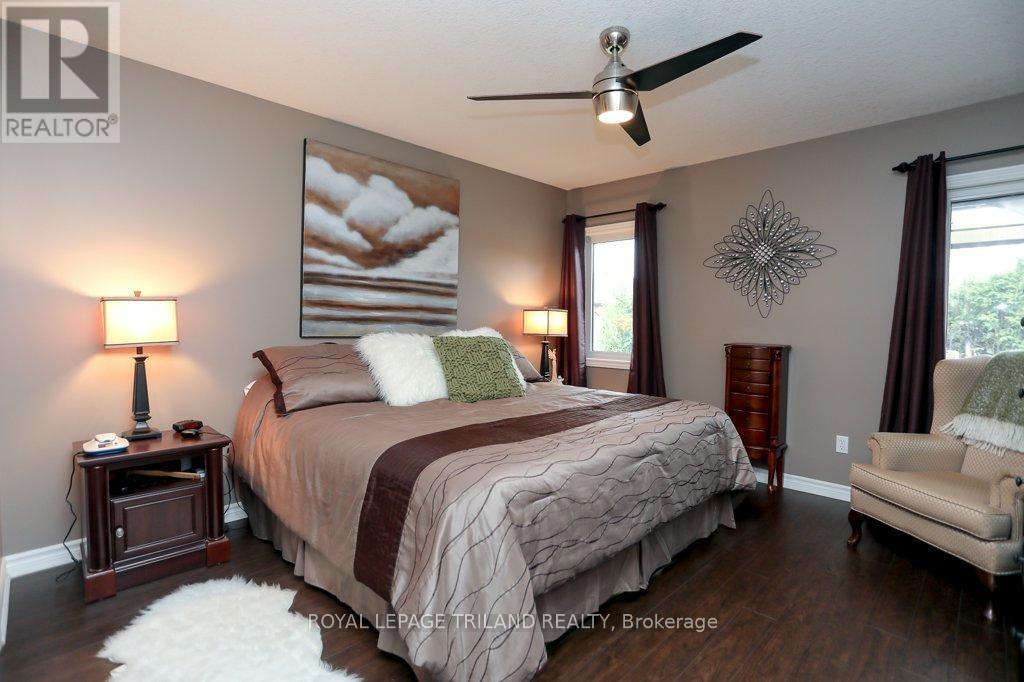 












40 PEAR TREE AVENUE

,
St. Thomas,




Ontario
N5R1L2

