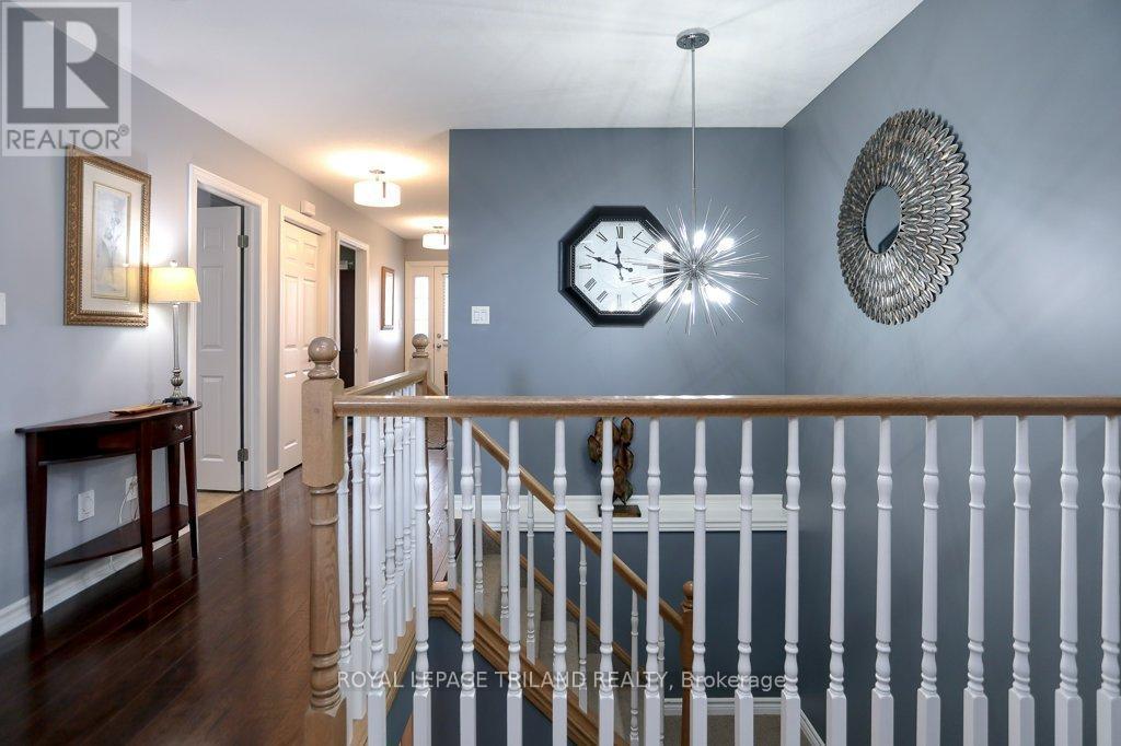 












40 PEAR TREE AVENUE

,
St. Thomas,




Ontario
N5R1L2

