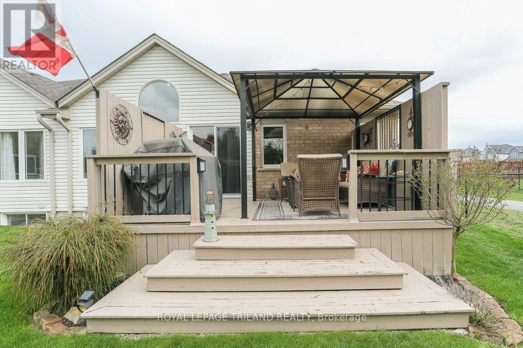 












40 PEAR TREE AVENUE

,
St. Thomas,




Ontario
N5R1L2

