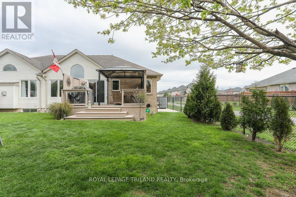 












40 PEAR TREE AVENUE

,
St. Thomas,




Ontario
N5R1L2

