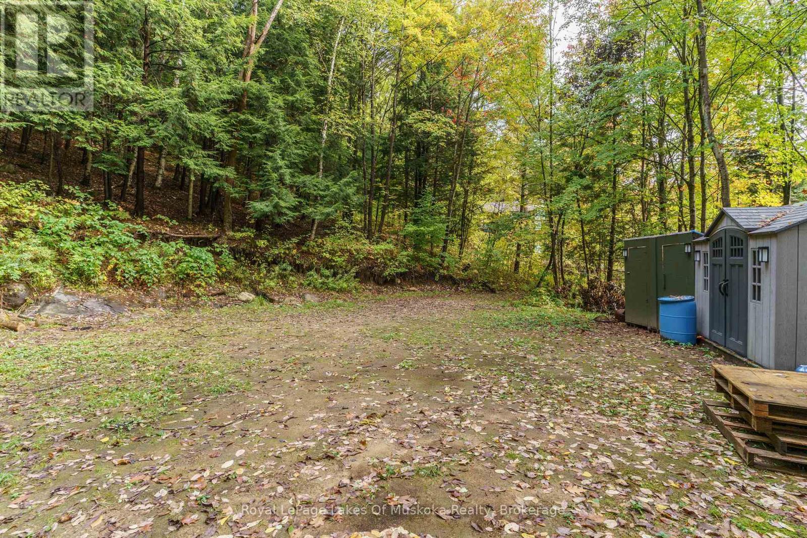 












1059 LIVINGSTONE LAKE ROAD

,
Algonquin Highlands (Sherborne),







Ontario
P0A1E0


