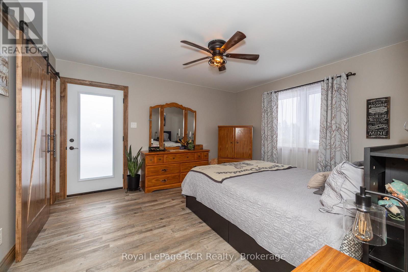 












742654 SIDEROAD 4B SIDE ROAD

,
Chatsworth,




Ontario
N0H1G0


