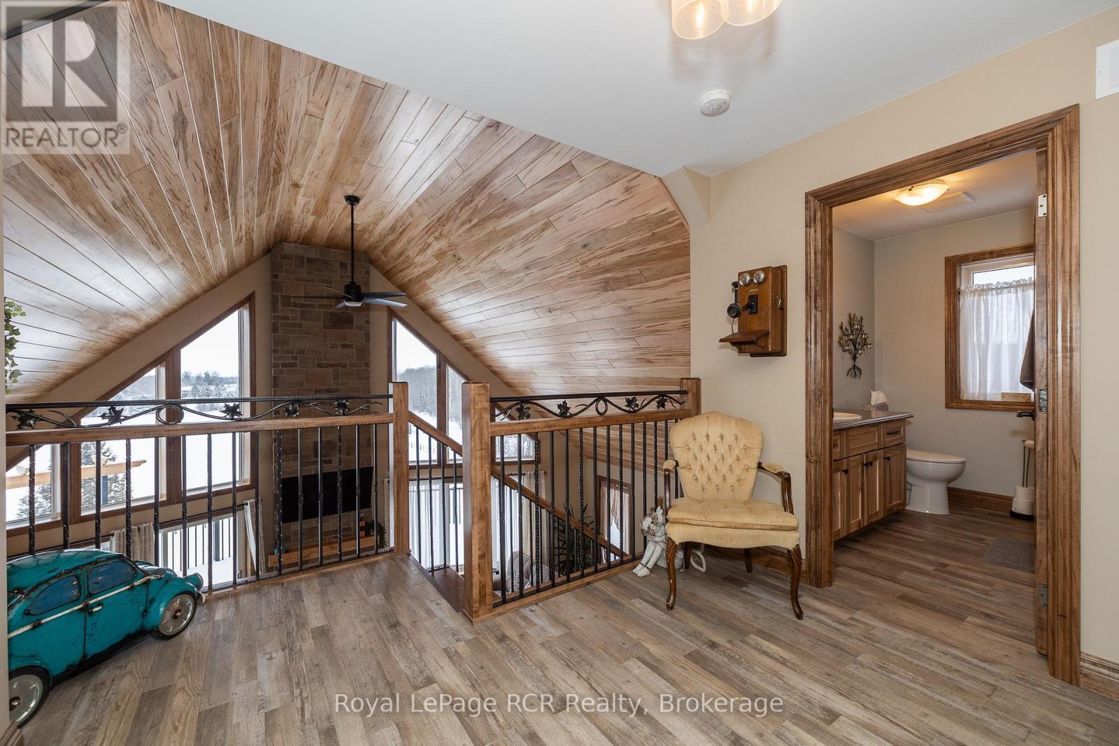 












742654 SIDEROAD 4B SIDE ROAD

,
Chatsworth,




Ontario
N0H1G0

