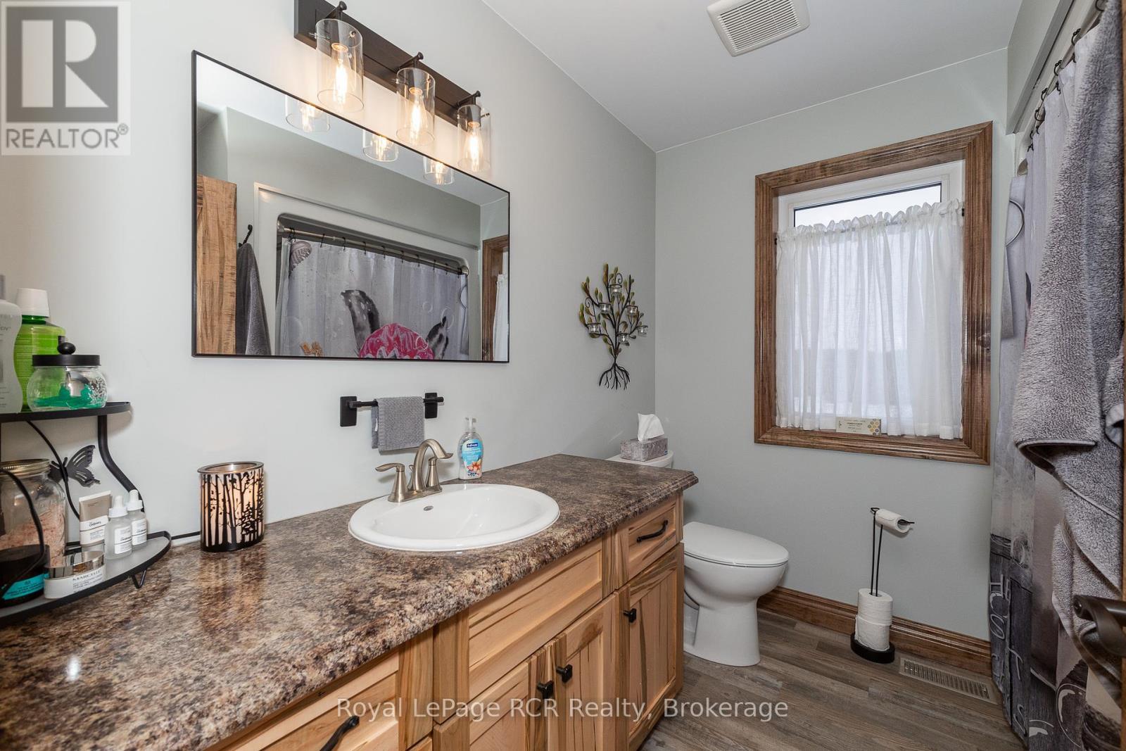 












742654 SIDEROAD 4B SIDE ROAD

,
Chatsworth,




Ontario
N0H1G0

