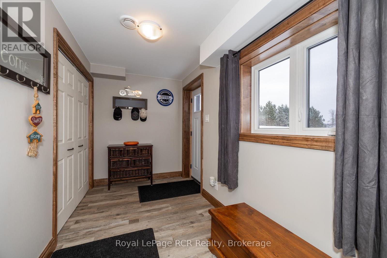 












742654 SIDEROAD 4B SIDE ROAD

,
Chatsworth,




Ontario
N0H1G0

