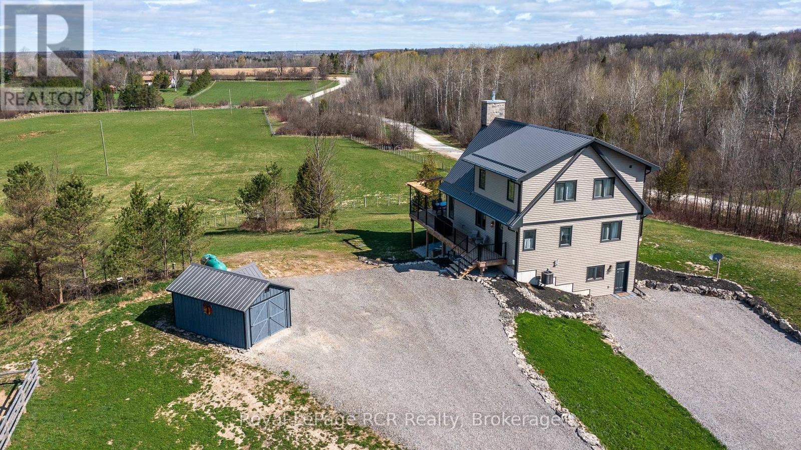 












742654 SIDEROAD 4B SIDE ROAD

,
Chatsworth,




Ontario
N0H1G0

