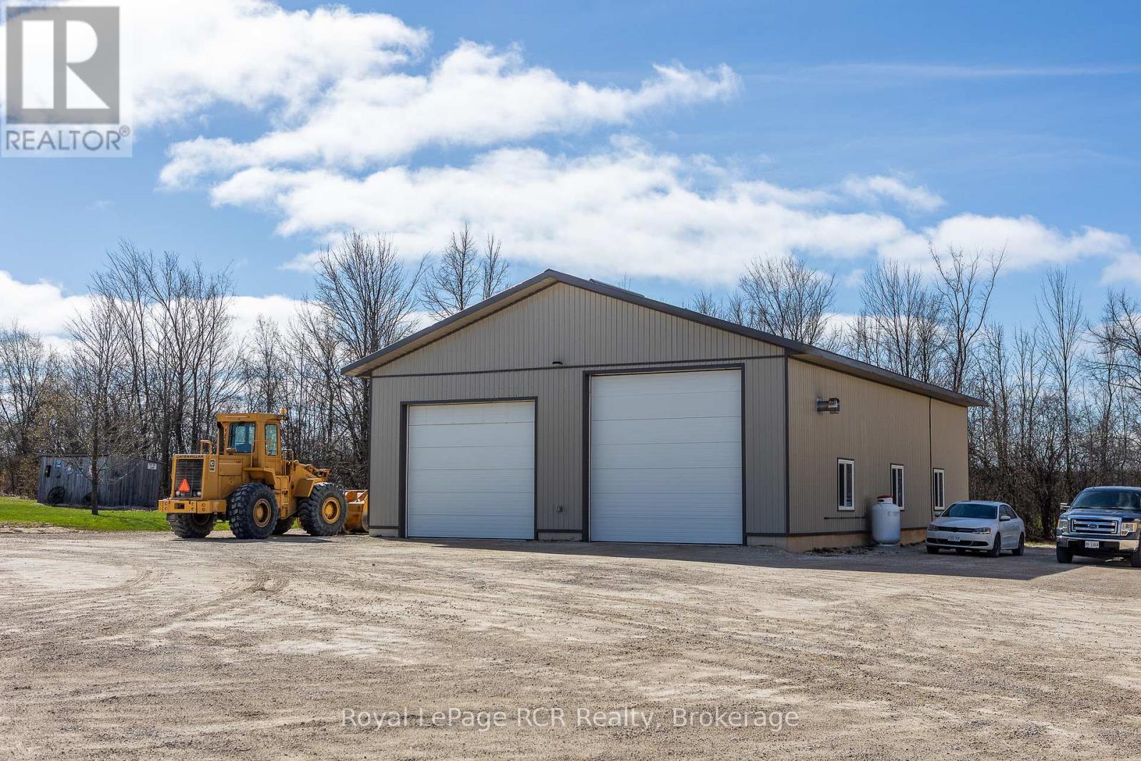 












742654 SIDEROAD 4B SIDE ROAD

,
Chatsworth,




Ontario
N0H1G0

