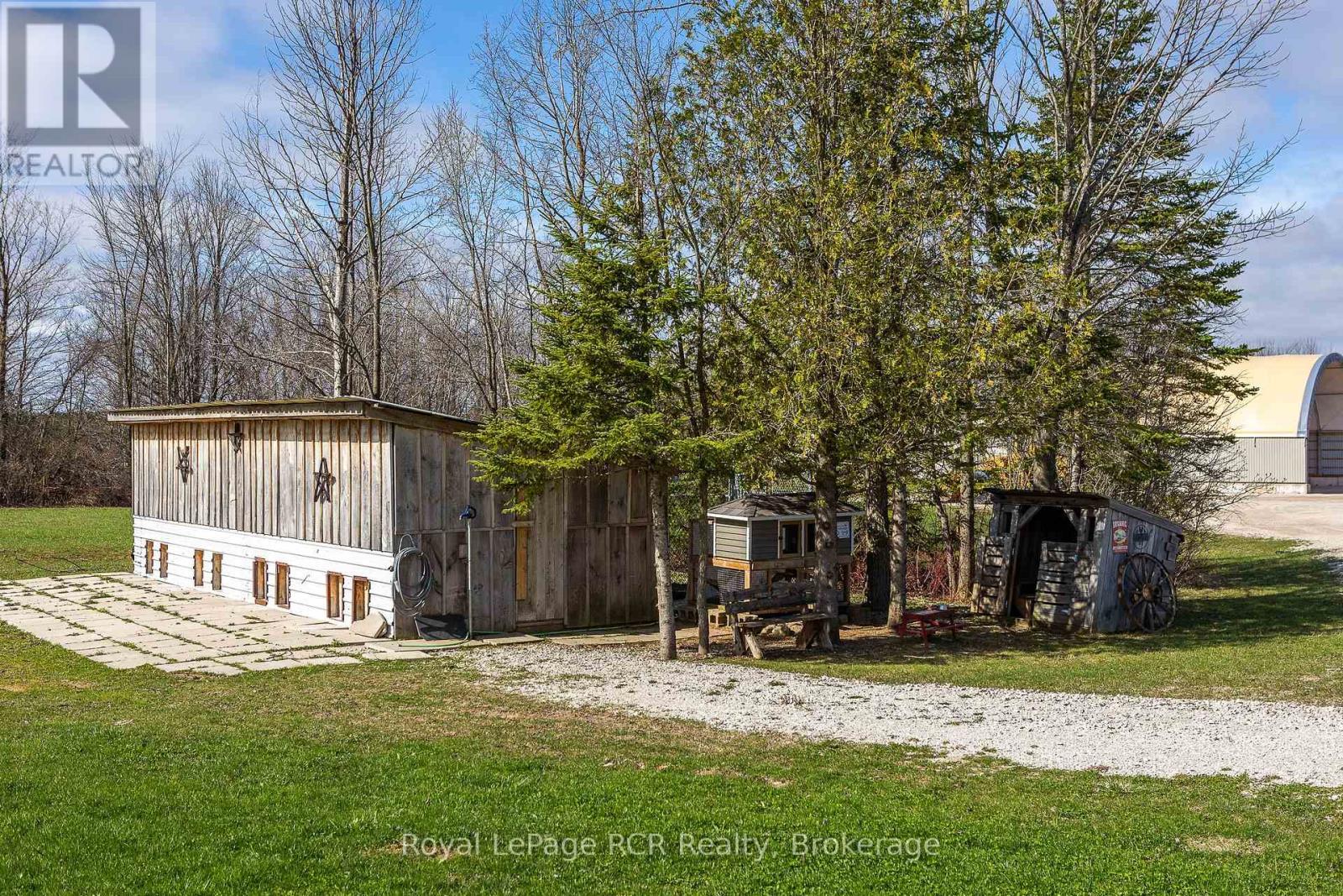












742654 SIDEROAD 4B SIDE ROAD

,
Chatsworth,




Ontario
N0H1G0

