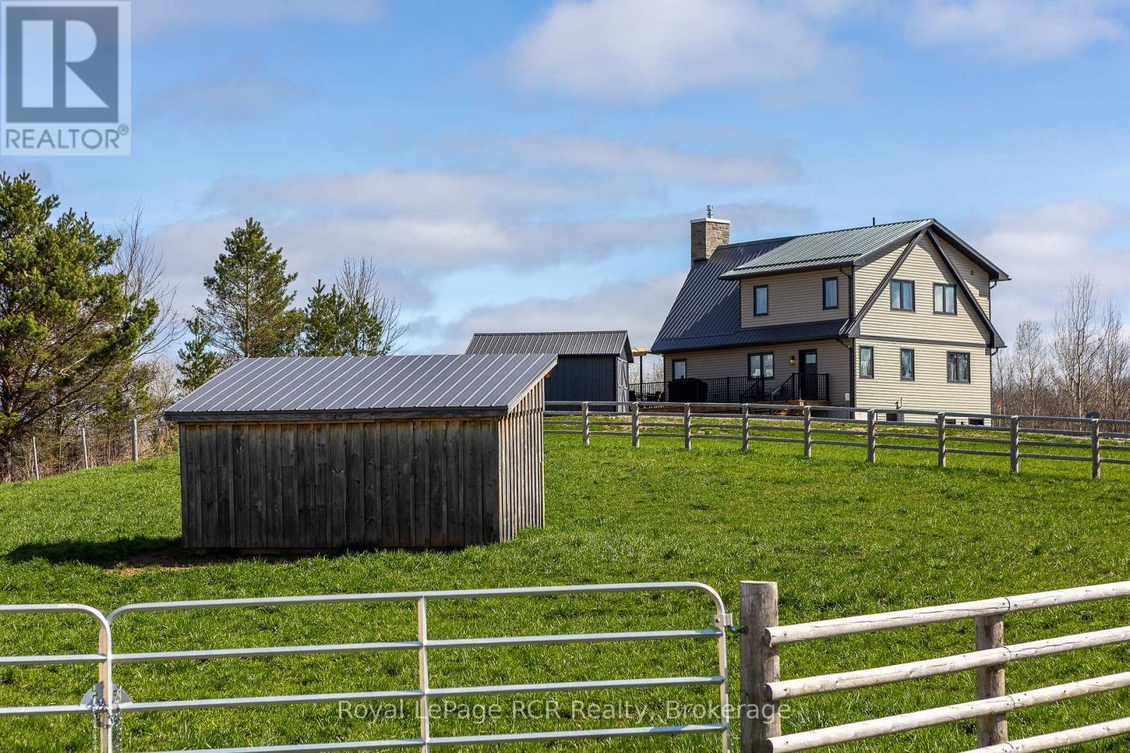 












742654 SIDEROAD 4B SIDE ROAD

,
Chatsworth,




Ontario
N0H1G0


