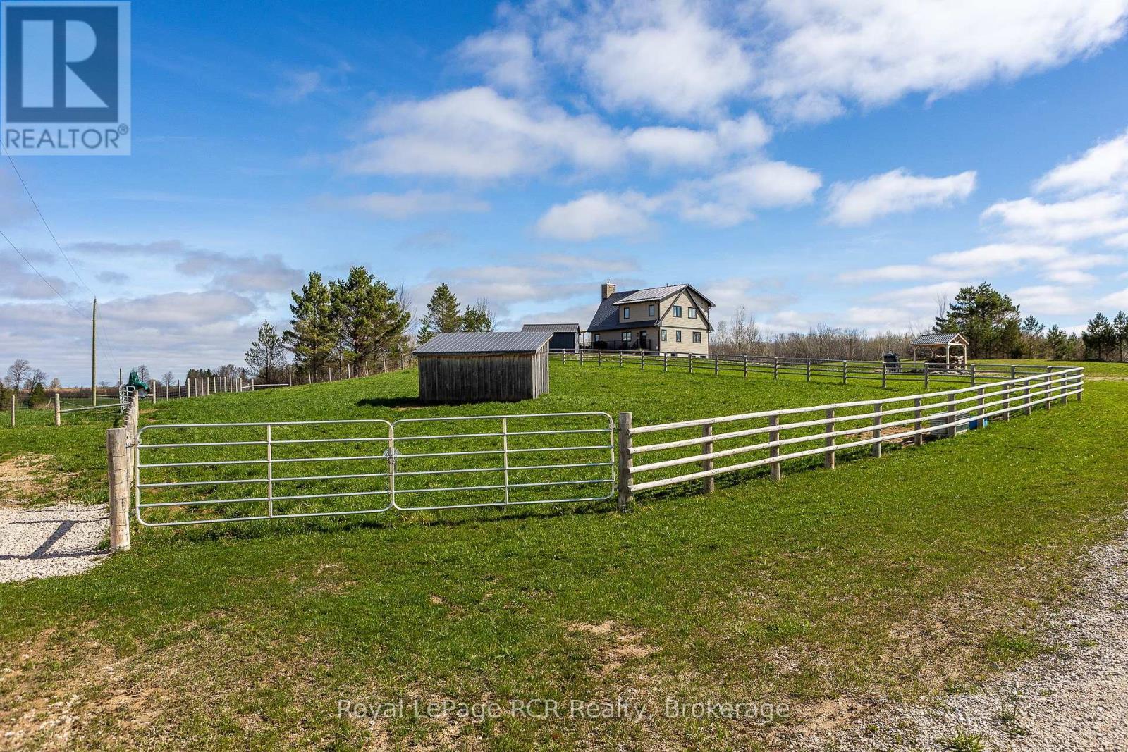 












742654 SIDEROAD 4B SIDE ROAD

,
Chatsworth,




Ontario
N0H1G0

