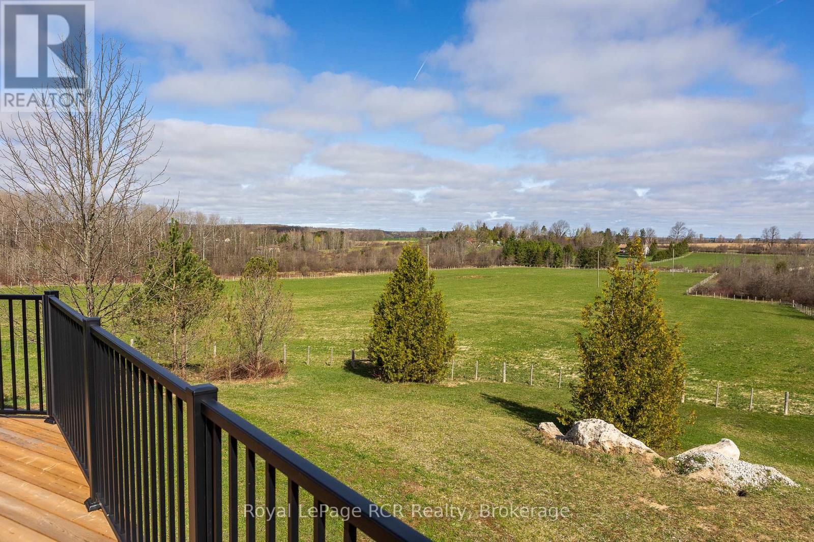 












742654 SIDEROAD 4B SIDE ROAD

,
Chatsworth,




Ontario
N0H1G0


