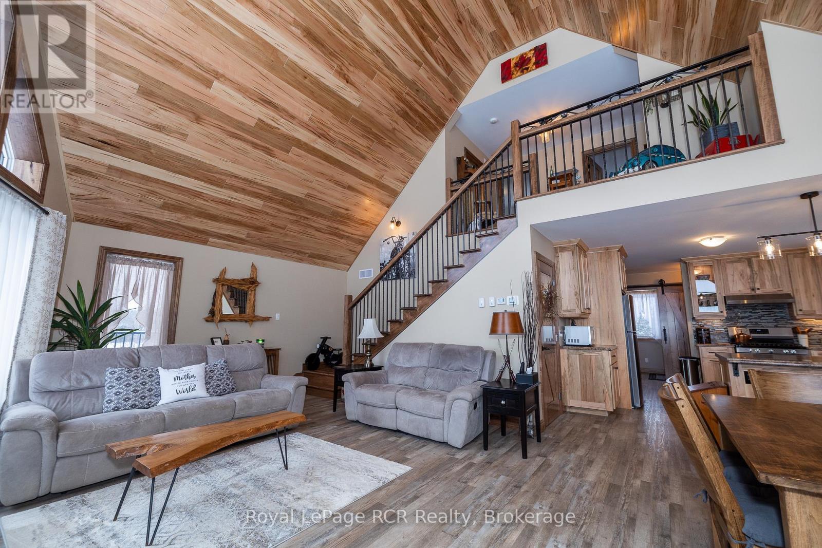 












742654 SIDEROAD 4B SIDE ROAD

,
Chatsworth,




Ontario
N0H1G0

