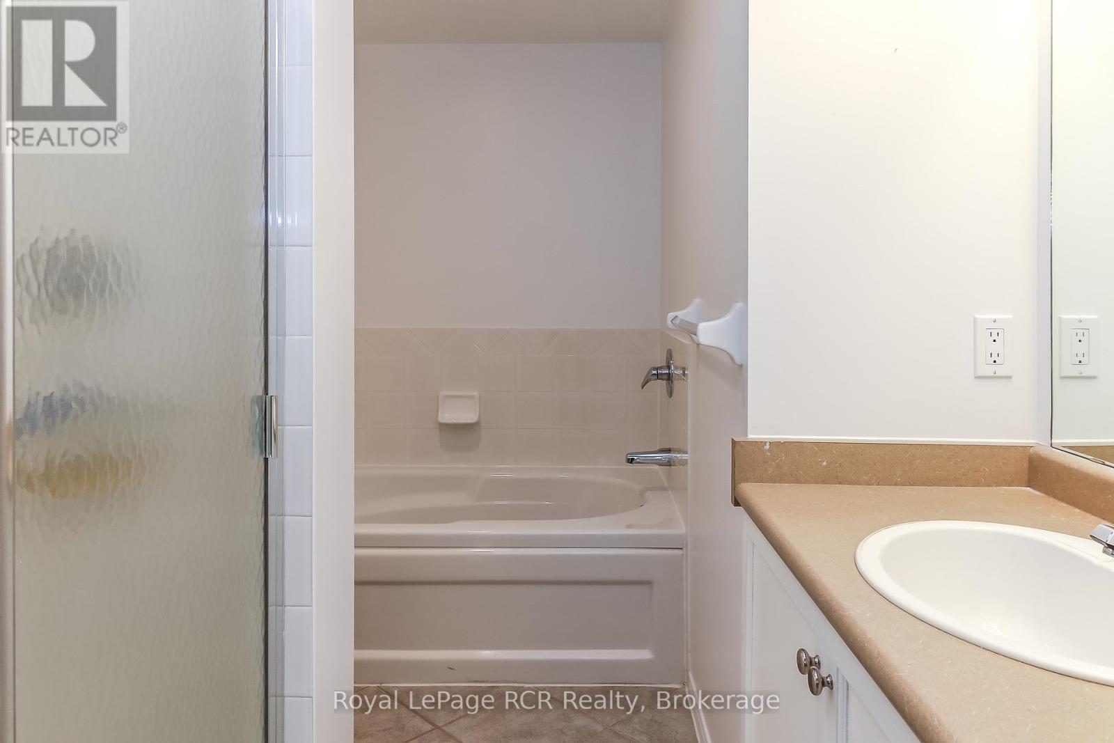 












2006 - 750 JOHNSTON PARK AVENUE

,
Collingwood,




Ontario
L9Y5C7

