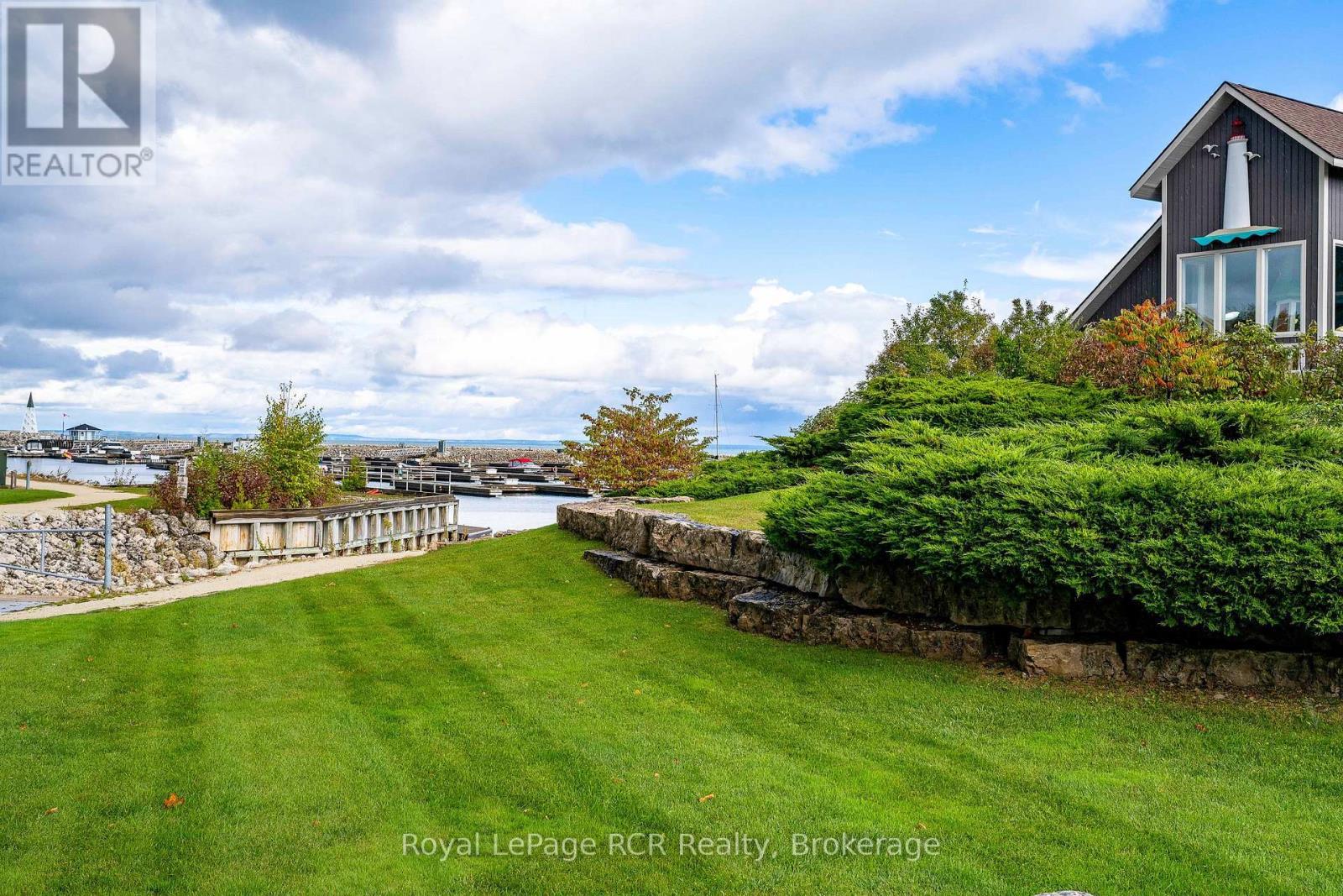 












2006 - 750 JOHNSTON PARK AVENUE

,
Collingwood,




Ontario
L9Y5C7

