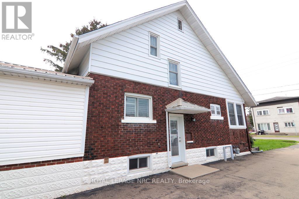 












300 PHIPPS STREET

,
Fort Erie (Central),




Ontario
L2A2V6


