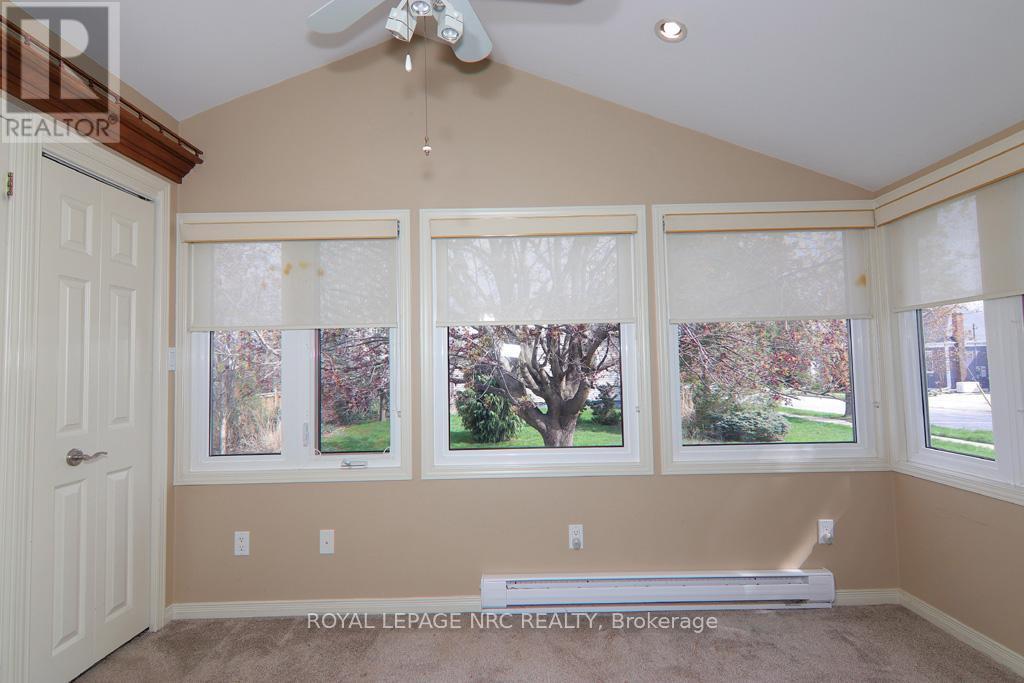 












300 PHIPPS STREET

,
Fort Erie (Central),




Ontario
L2A2V6

