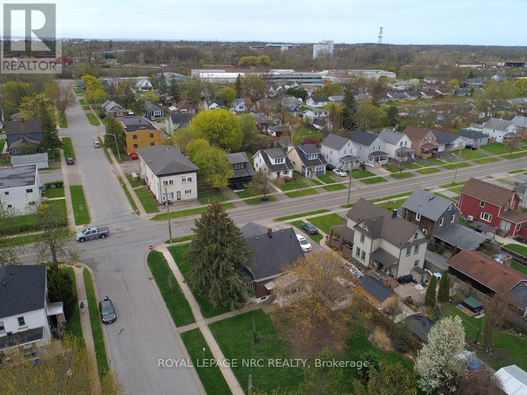 












300 PHIPPS STREET

,
Fort Erie (Central),




Ontario
L2A2V6


