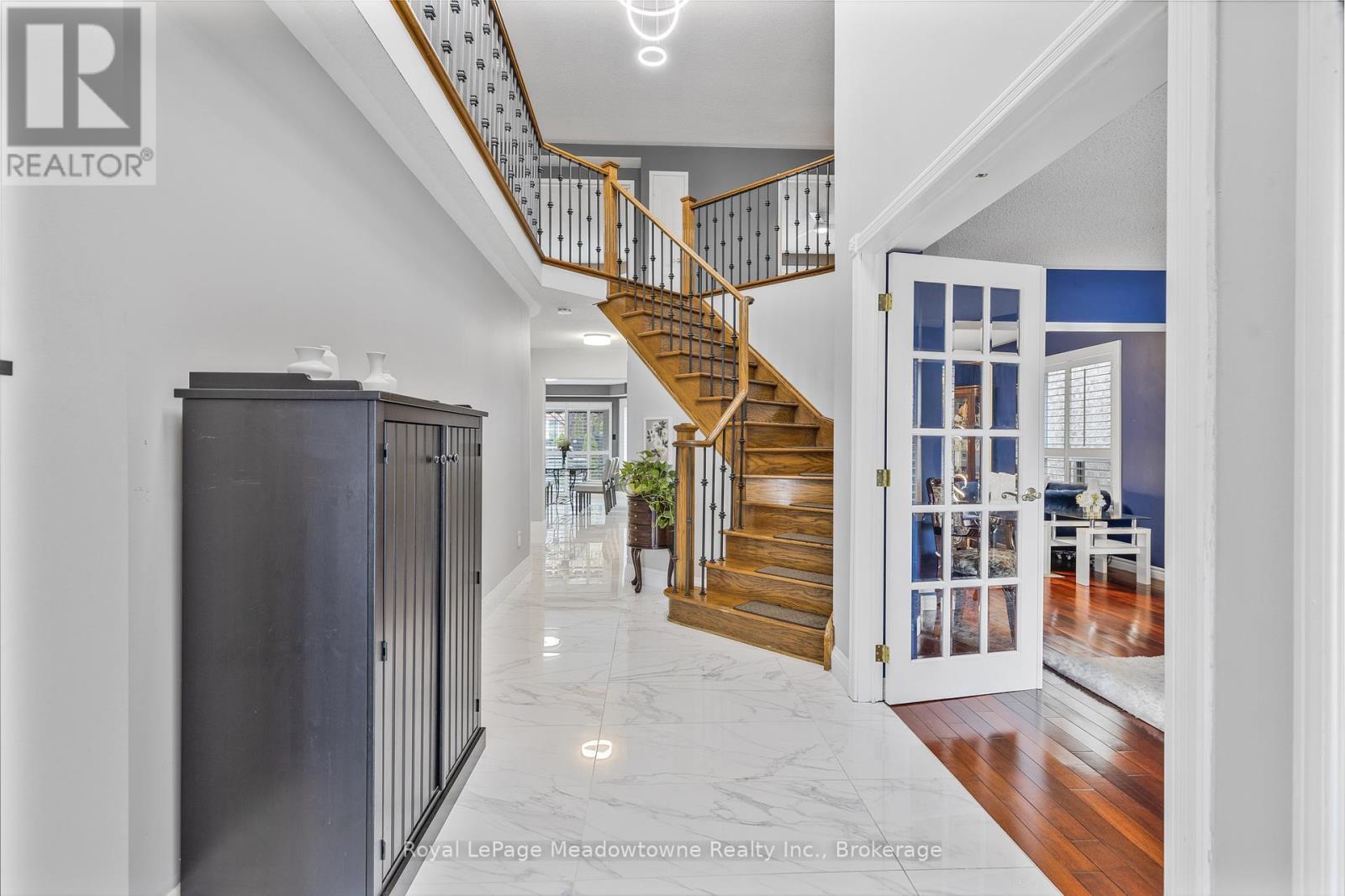 












1235 FIELD DRIVE

,
Milton (CL Clarke),




Ontario
L9T6G4

