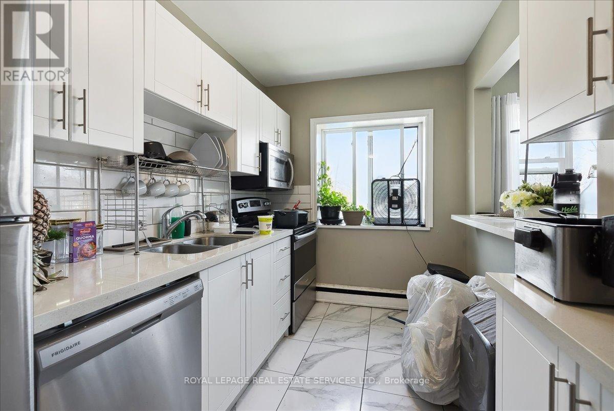 












291 EAST 38TH STREET

,
Hamilton,




Ontario
L8V4G2

