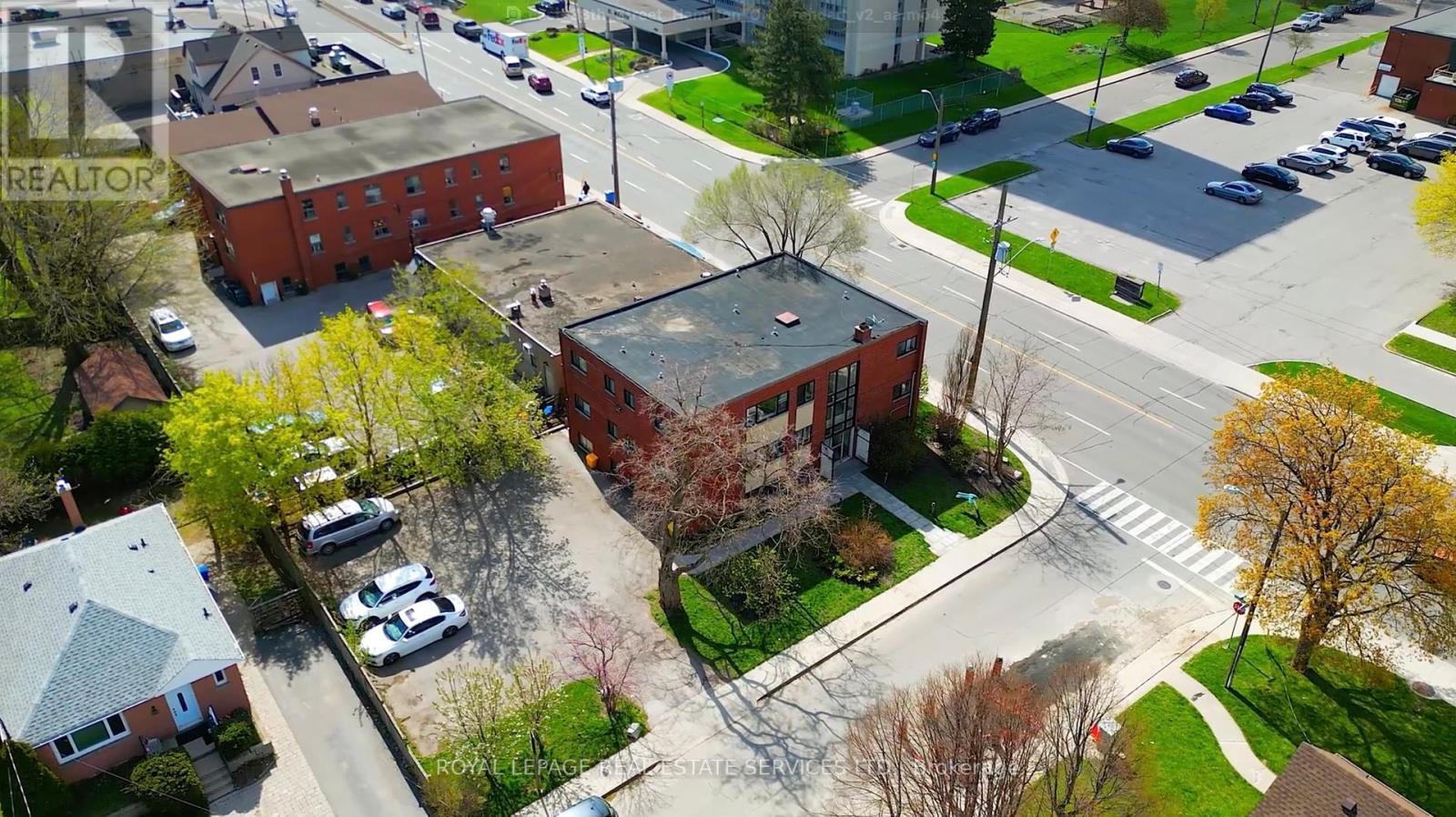 












291 EAST 38TH STREET

,
Hamilton,




Ontario
L8V4G2

