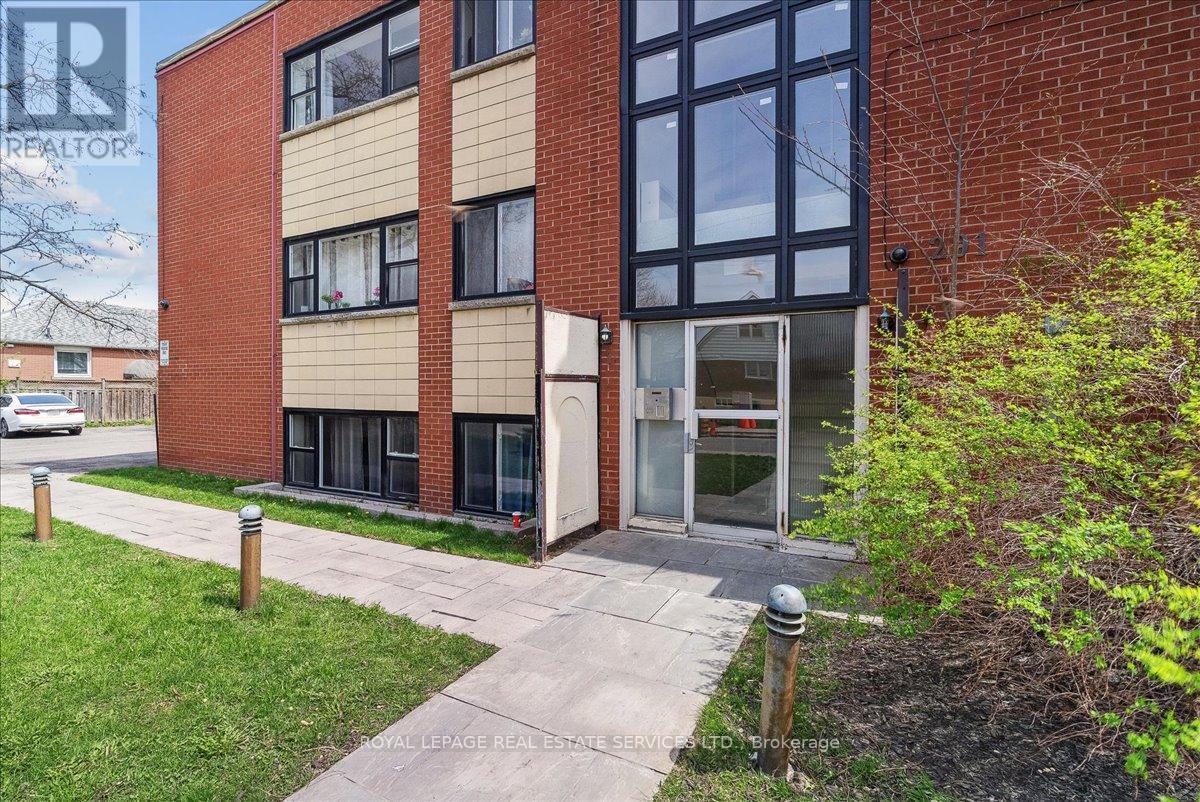 












291 EAST 38TH STREET

,
Hamilton,




Ontario
L8V4G2

